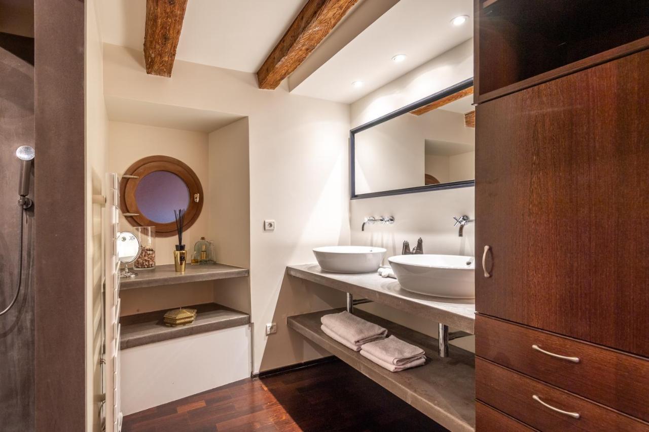 Les Suites D'Anniciaca - Hyper Centre Avec Vue Sur Le Chateau Annecy Exteriör bild