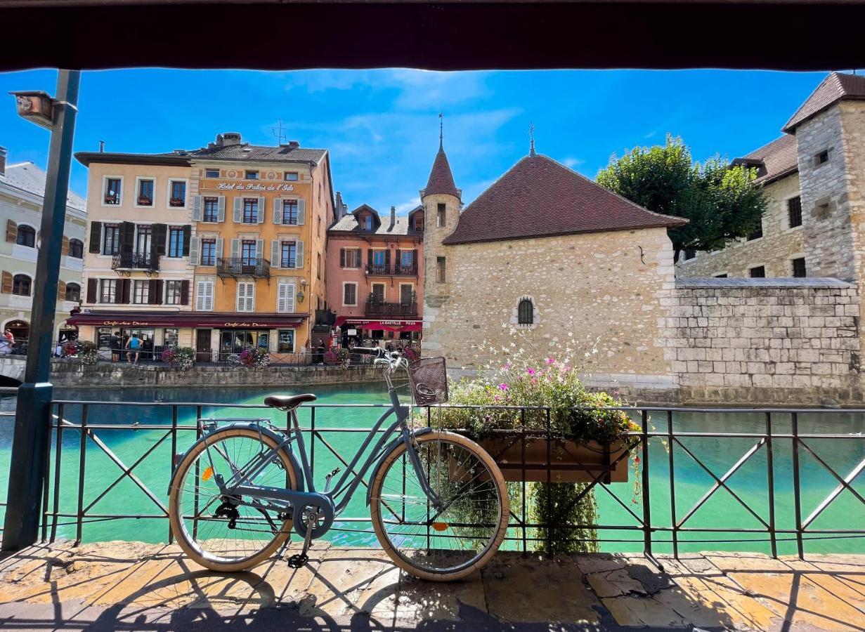 Les Suites D'Anniciaca - Hyper Centre Avec Vue Sur Le Chateau Annecy Exteriör bild